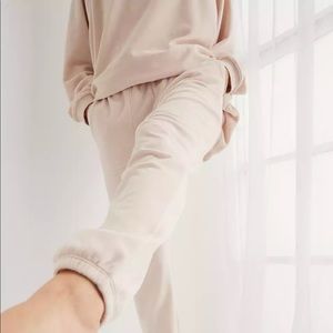 aerie real obsessed velour lounge set